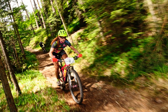 Katrin Schwing mit Rotor Powermeter Katrin Schwing mit Rotor Powermeter